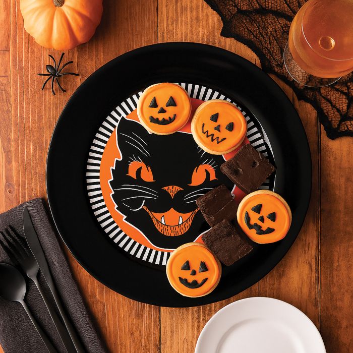 Vintage Halloween Black Cat Platter Plastic