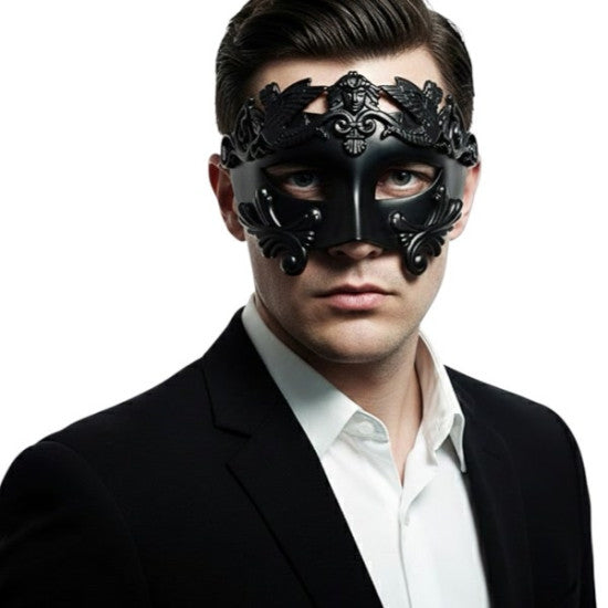 Black Guardian Crest Mask