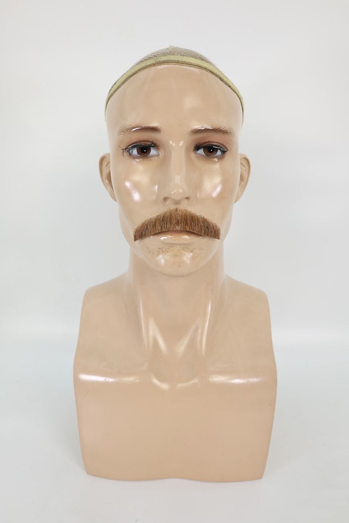 Auburn Monsieur Moustache