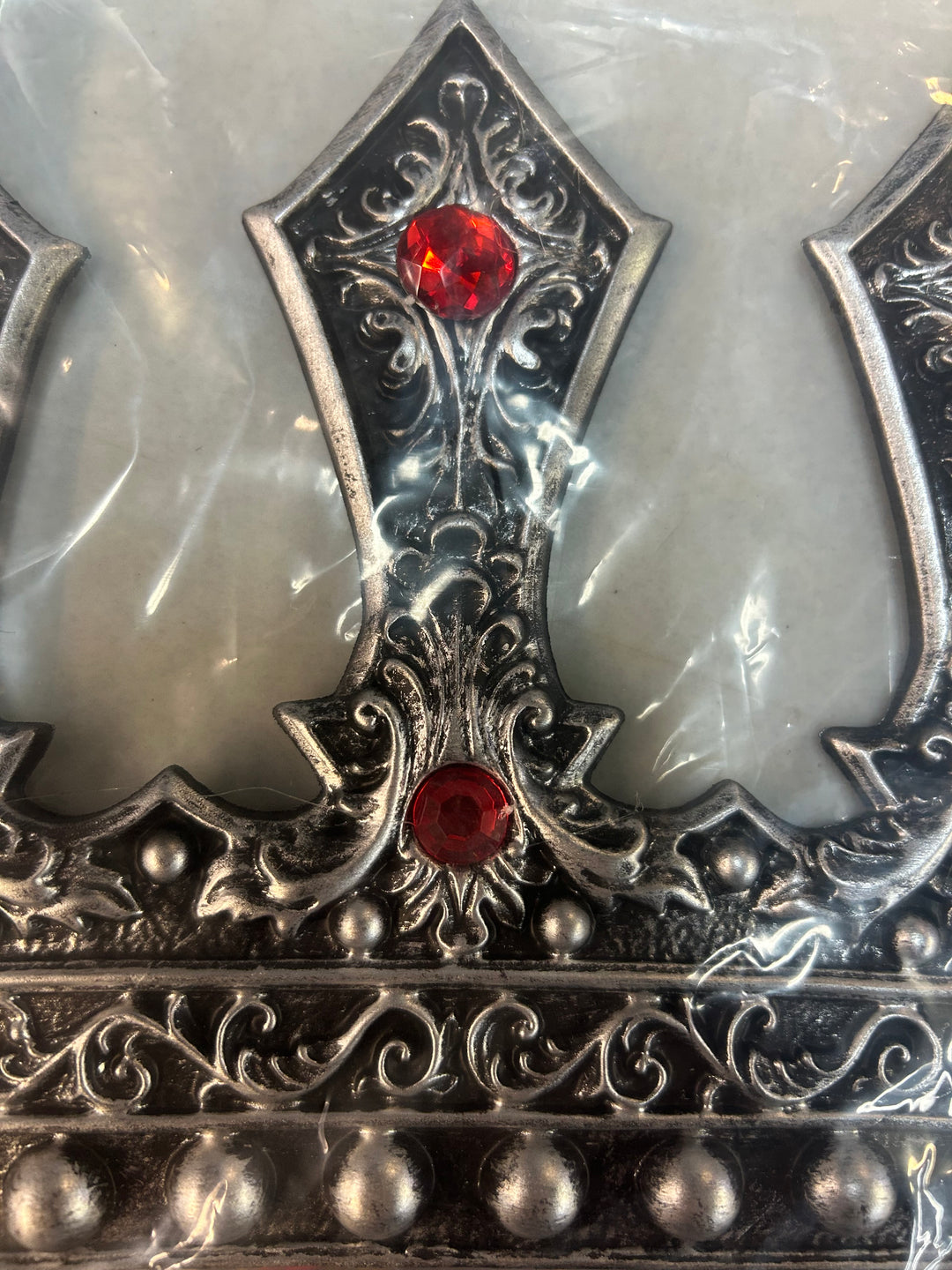 King's Pewter Foam Crown with Red Jewels