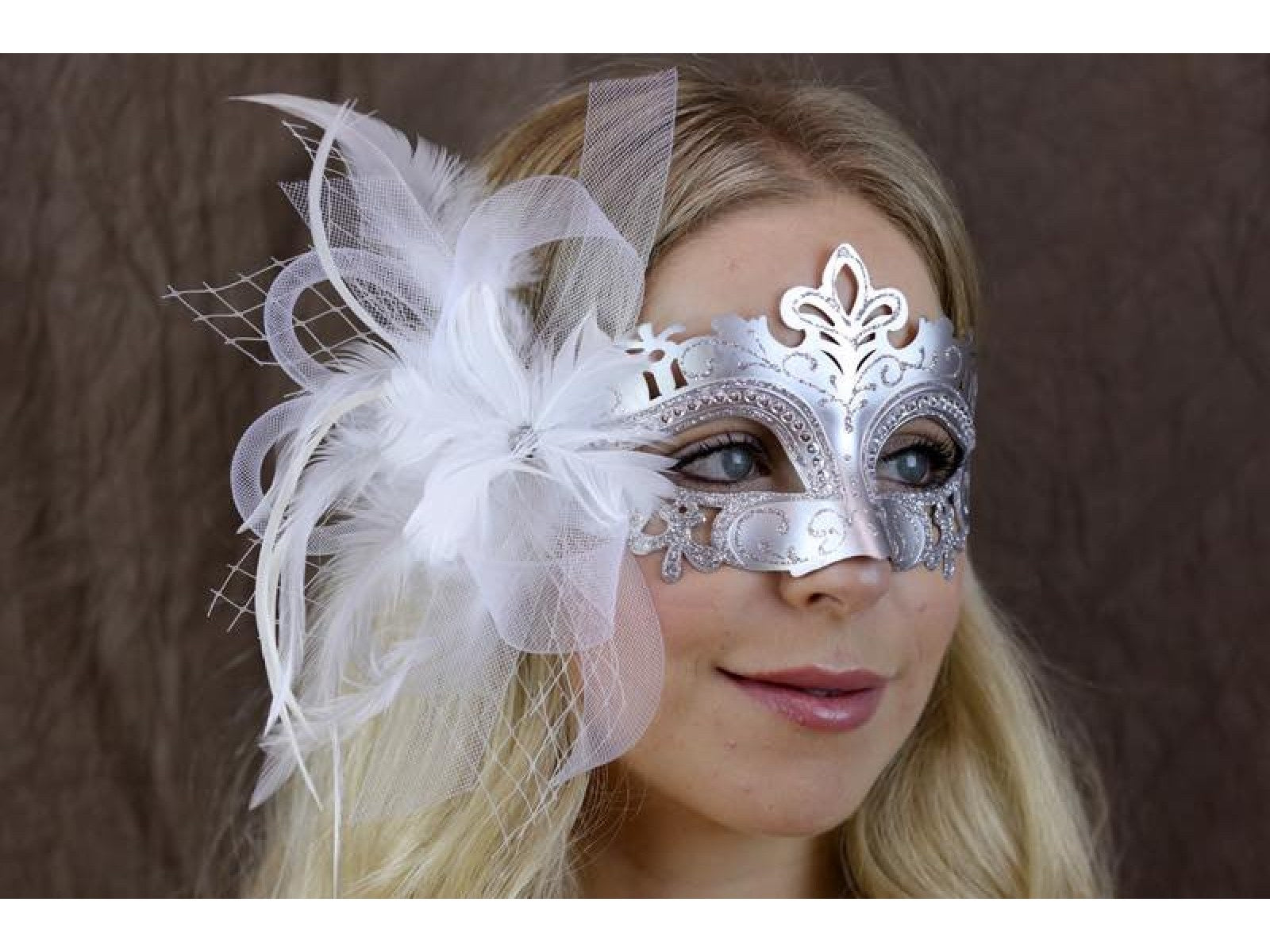 Masquerade Mask with Tulle & Feathers - White & Silver