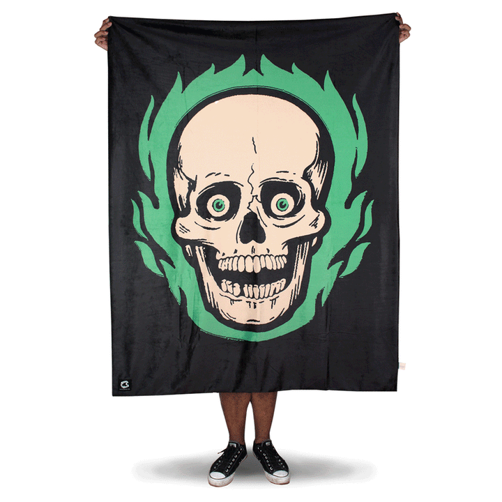 Beistle Flaming Skull Throw Blanket