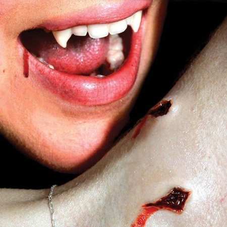 Tinsley Transfers 3D FX Transfer - Vampire Bites