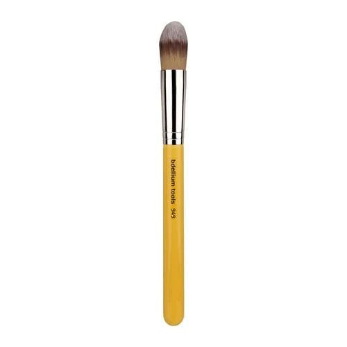 Bdellium Tools  - Studio Series 949 Pointed Foundation Brush